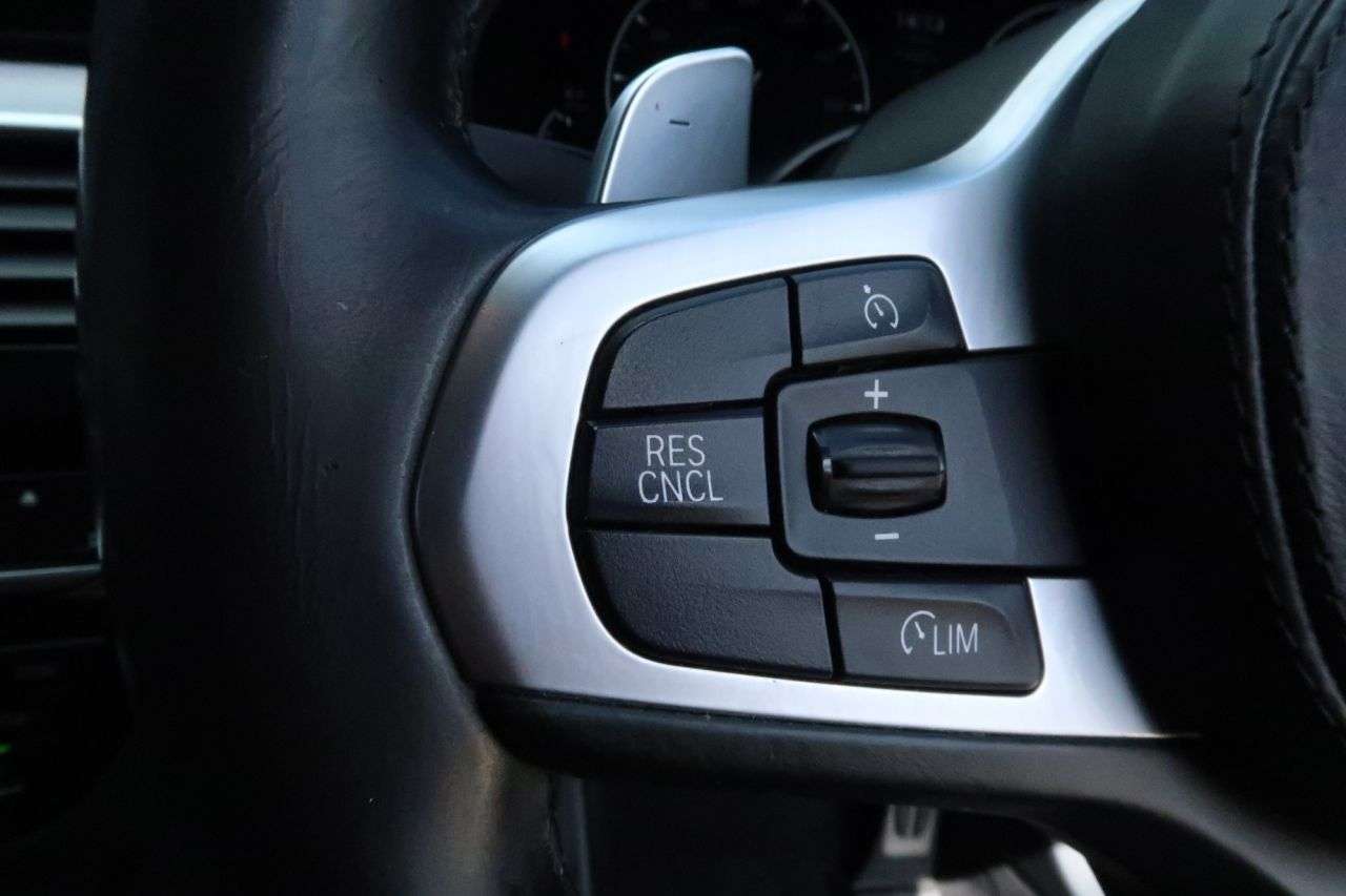 2019 BMW 5 SERIES 2019 BMW 5 SERIES