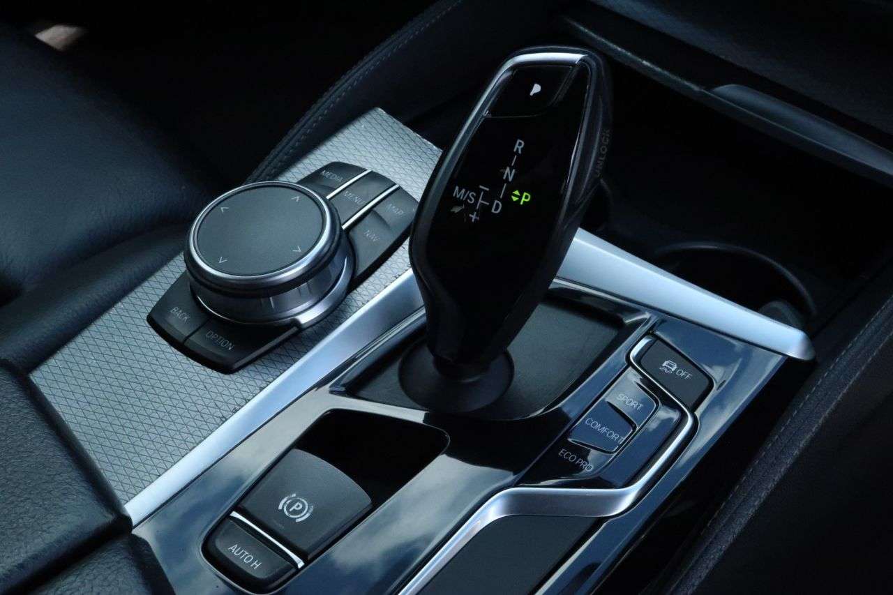 2019 BMW 5 SERIES 2019 BMW 5 SERIES