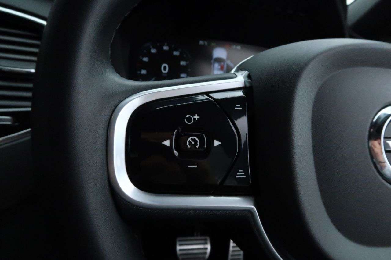 2021 VOLVO XC90 2021 VOLVO XC90