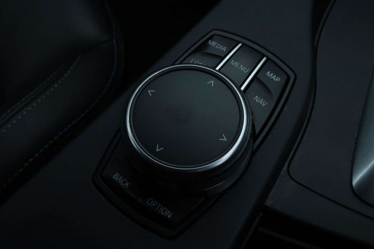 2017 BMW M3 2017 BMW M3