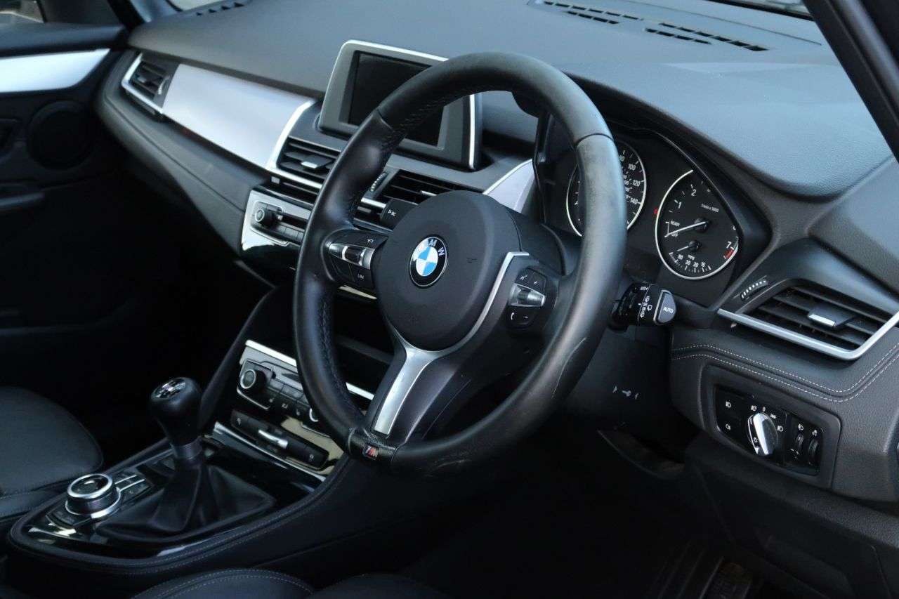 2017 BMW 2 SERIES GRAN TOURER 2017 BMW 2 SERIES GRAN TOURER