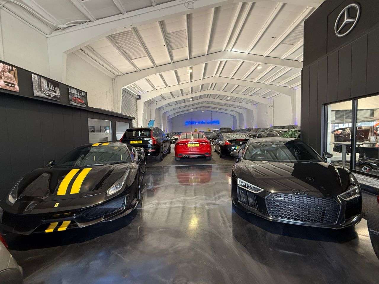 2019 ASTON MARTIN VANTAGE 2019 ASTON MARTIN VANTAGE