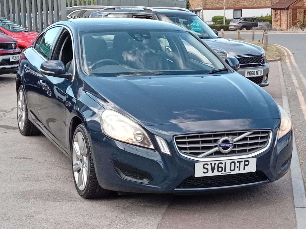 2011 VOLVO S60 2011 VOLVO S60