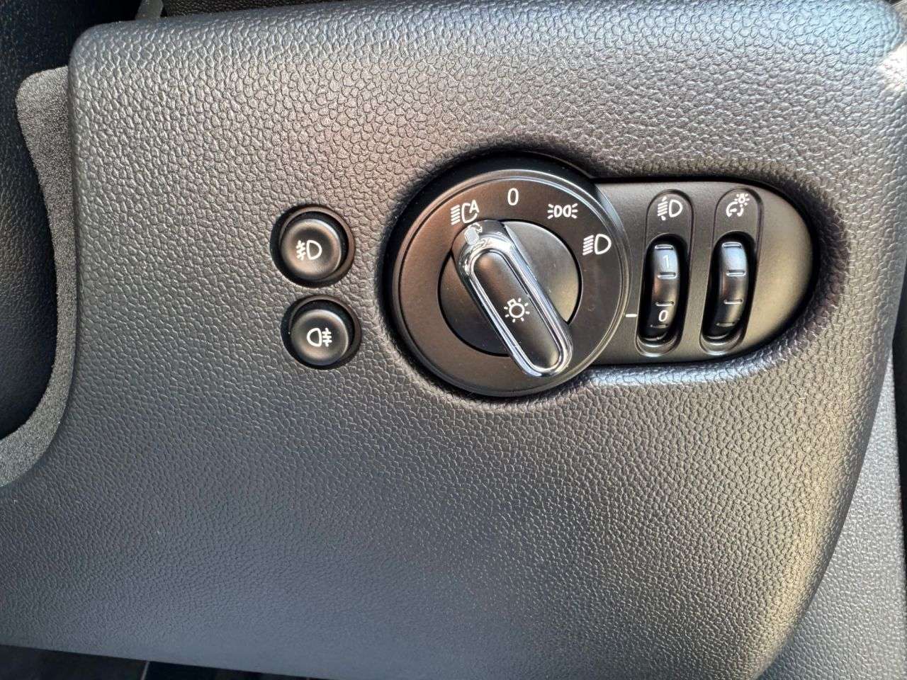 2018 MINI HATCH 2018 MINI HATCH