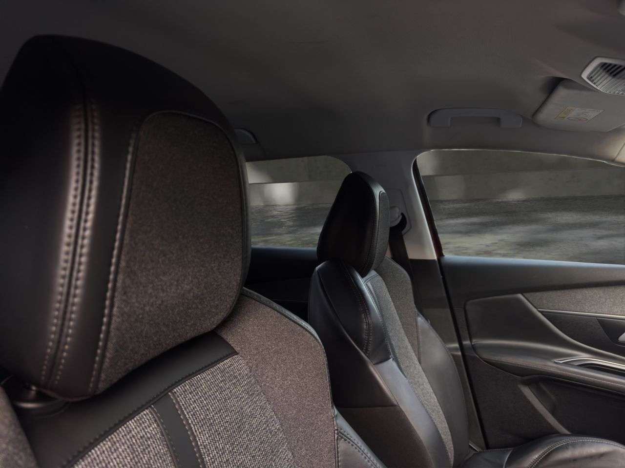 2017 PEUGEOT 3008 2017 PEUGEOT 3008