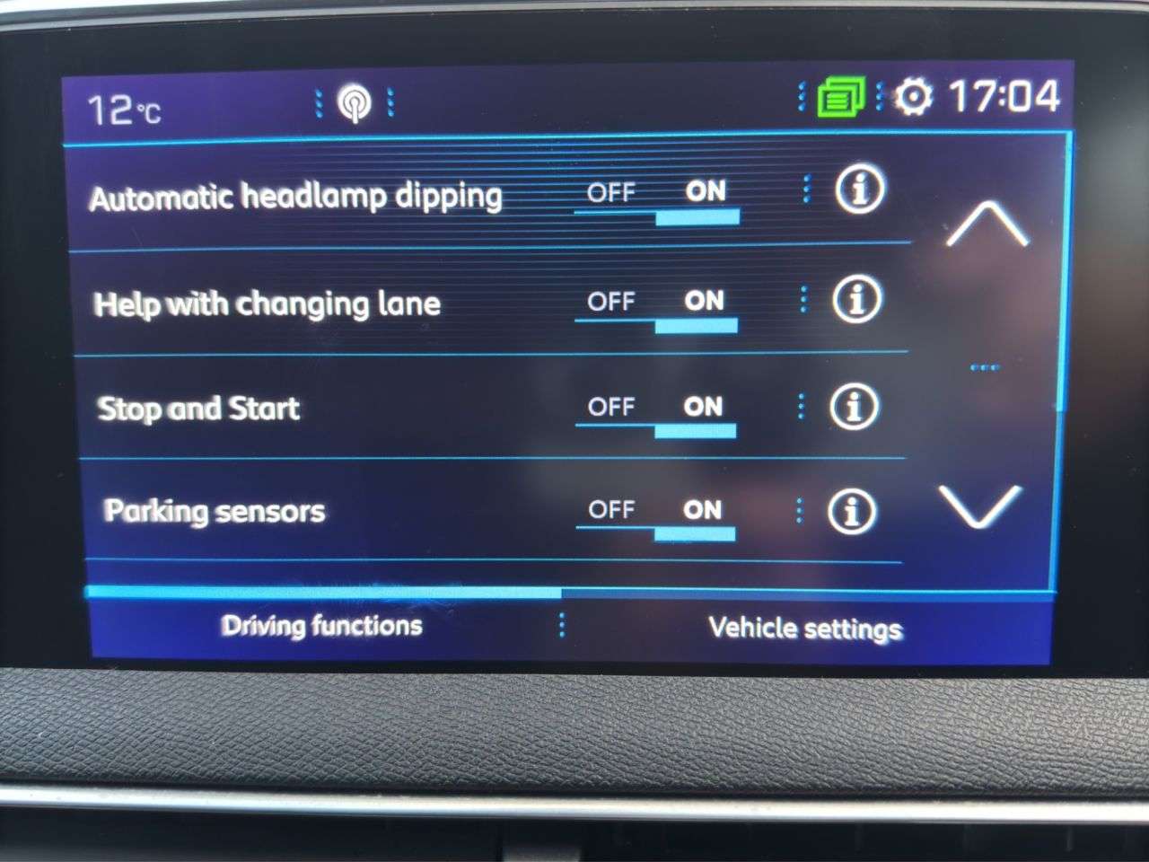 2017 PEUGEOT 3008 2017 PEUGEOT 3008