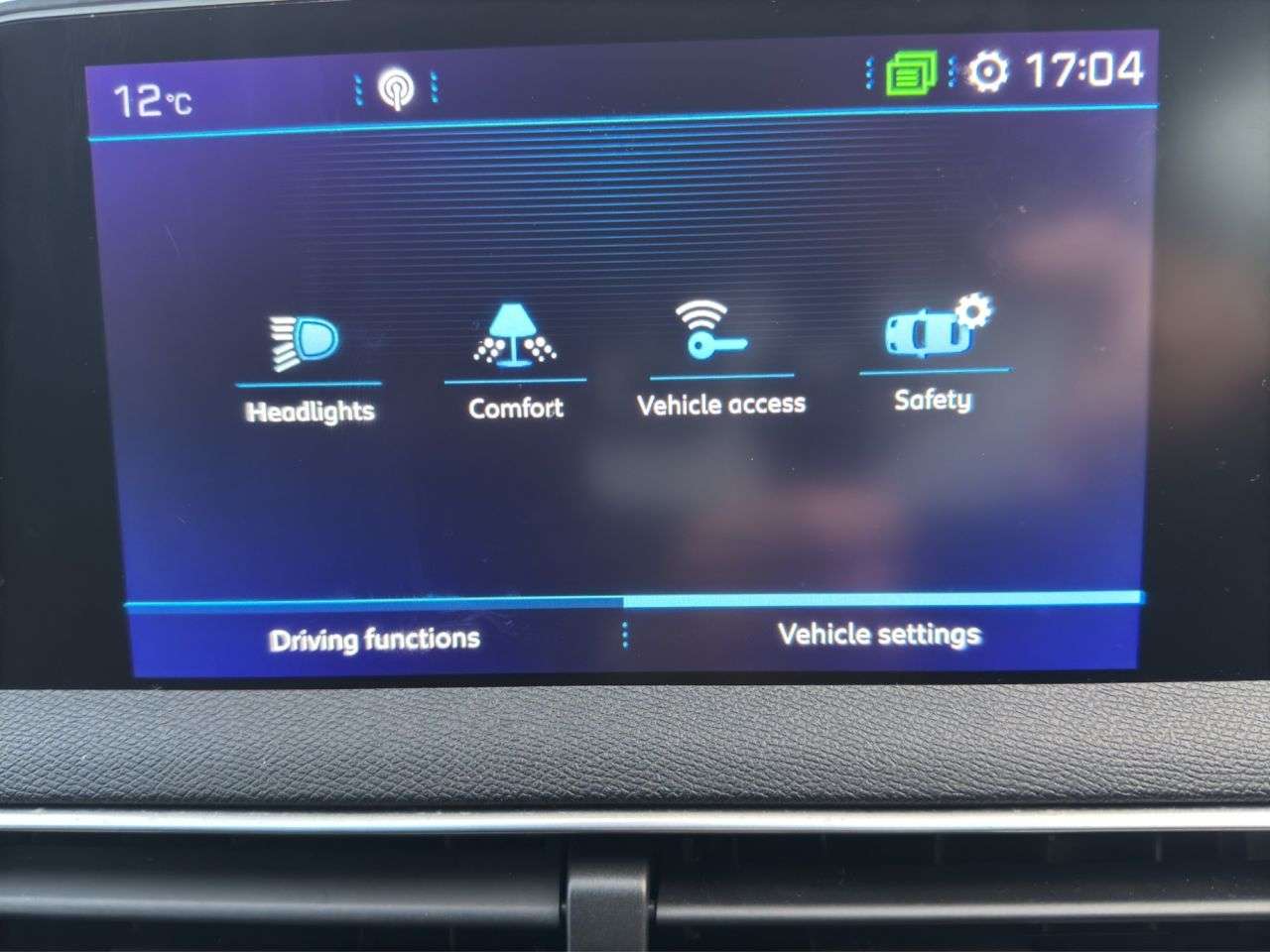 2017 PEUGEOT 3008 2017 PEUGEOT 3008