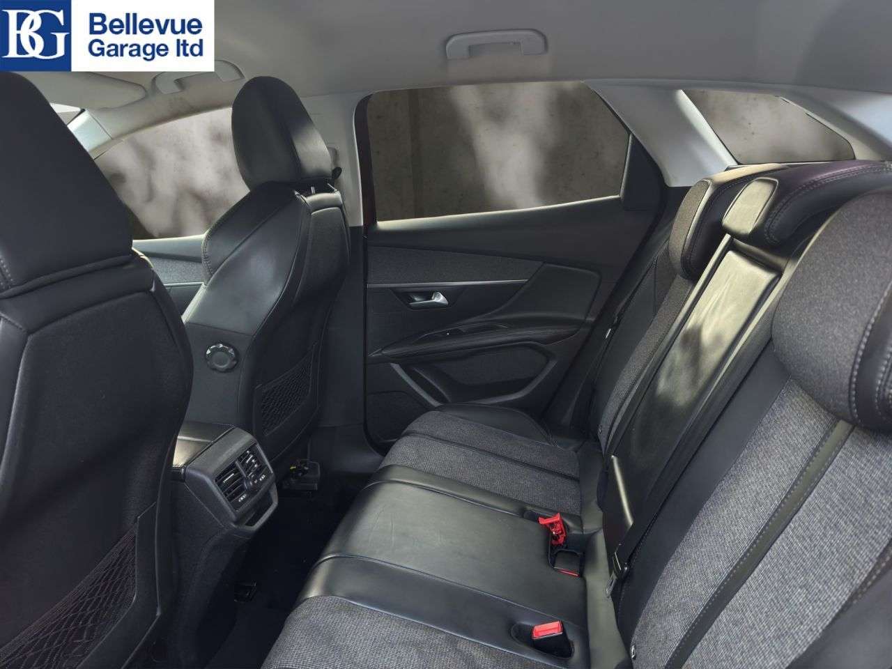 2017 PEUGEOT 3008 2017 PEUGEOT 3008