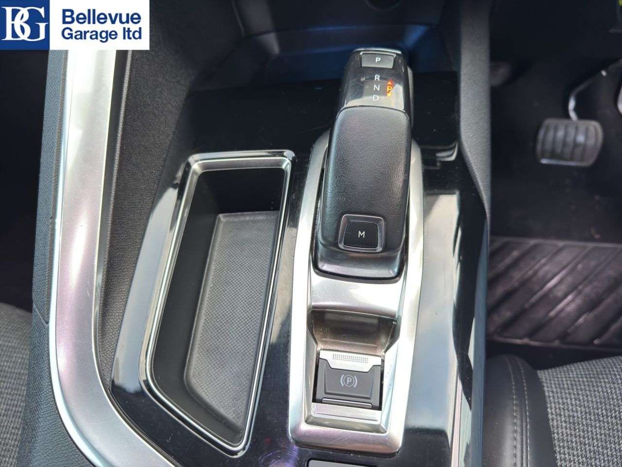 2017 PEUGEOT 3008 2017 PEUGEOT 3008