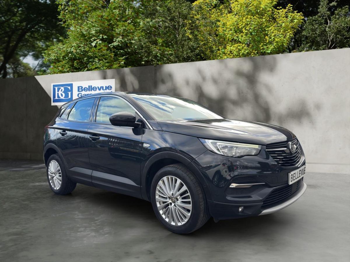 Check out this Vauxhall Grandland X 2019 Petrol Manual