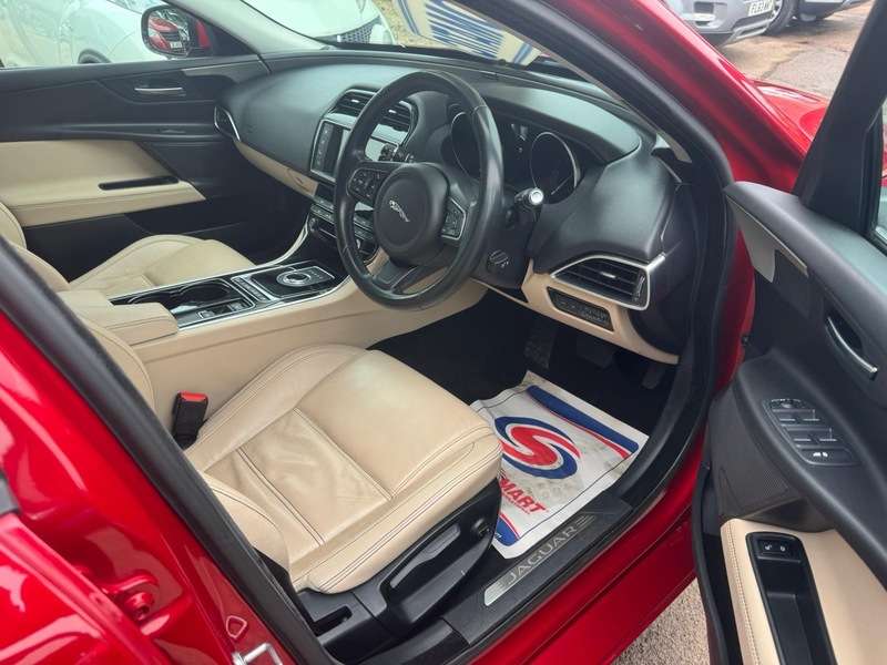 2016 JAGUAR XE 2016 JAGUAR XE