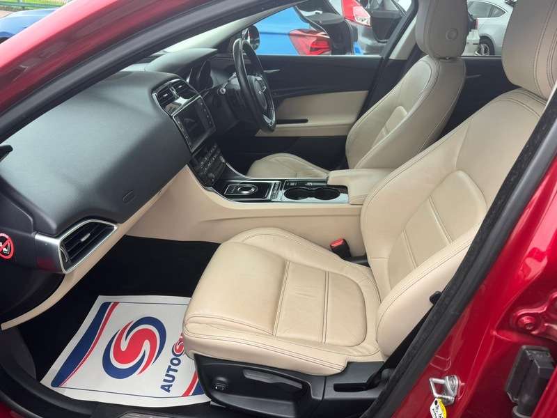 2016 JAGUAR XE 2016 JAGUAR XE