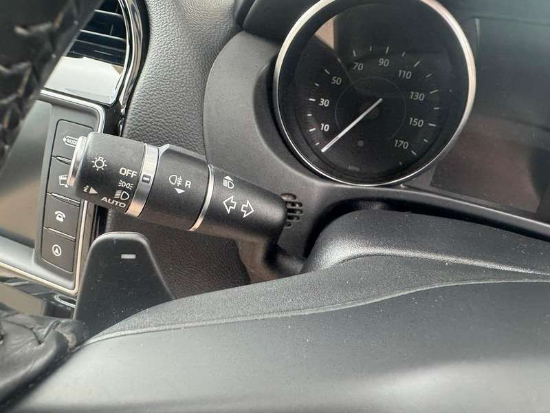 2016 JAGUAR XE 2016 JAGUAR XE