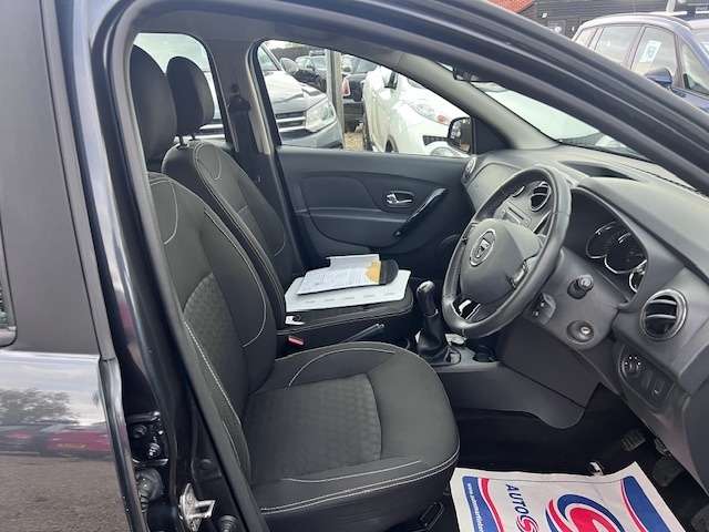 2015 DACIA SANDERO 2015 DACIA SANDERO