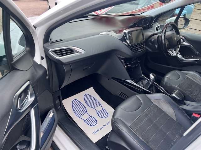 2017 PEUGEOT 2008 2017 PEUGEOT 2008