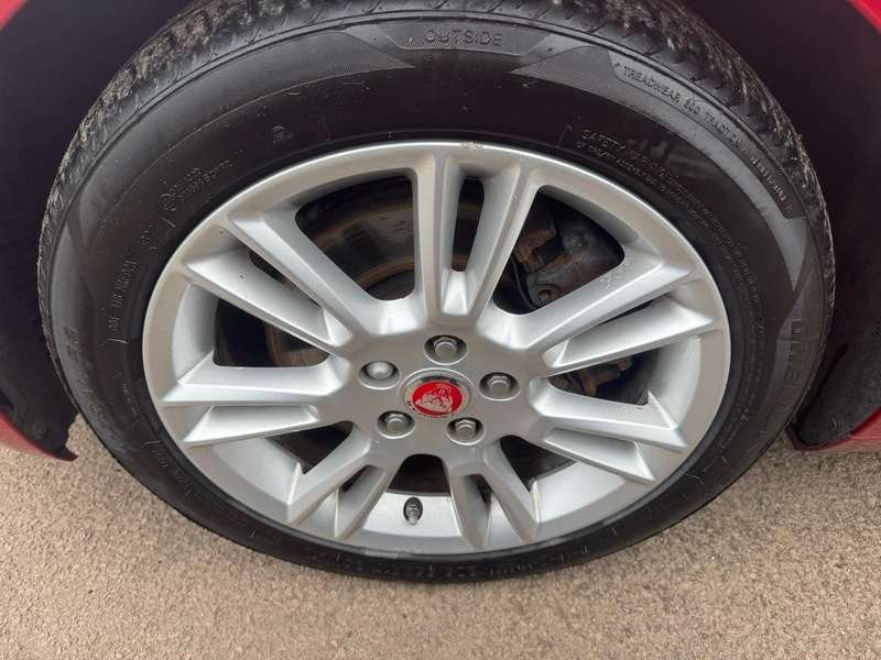 2016 JAGUAR XE 2016 JAGUAR XE