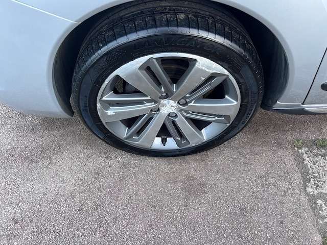 2015 PEUGEOT 3008 2015 PEUGEOT 3008