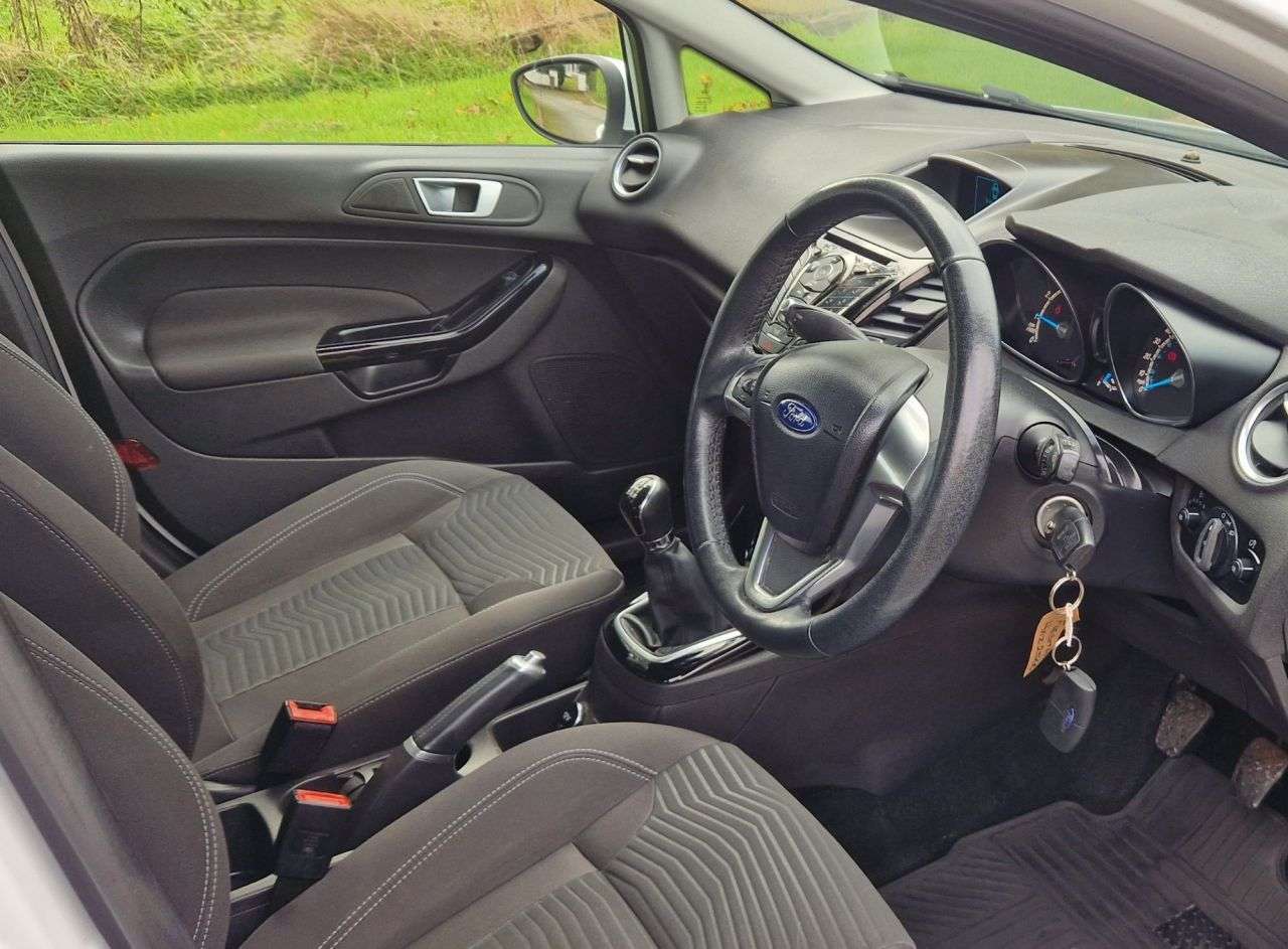 2015 FORD FIESTA 2015 FORD FIESTA