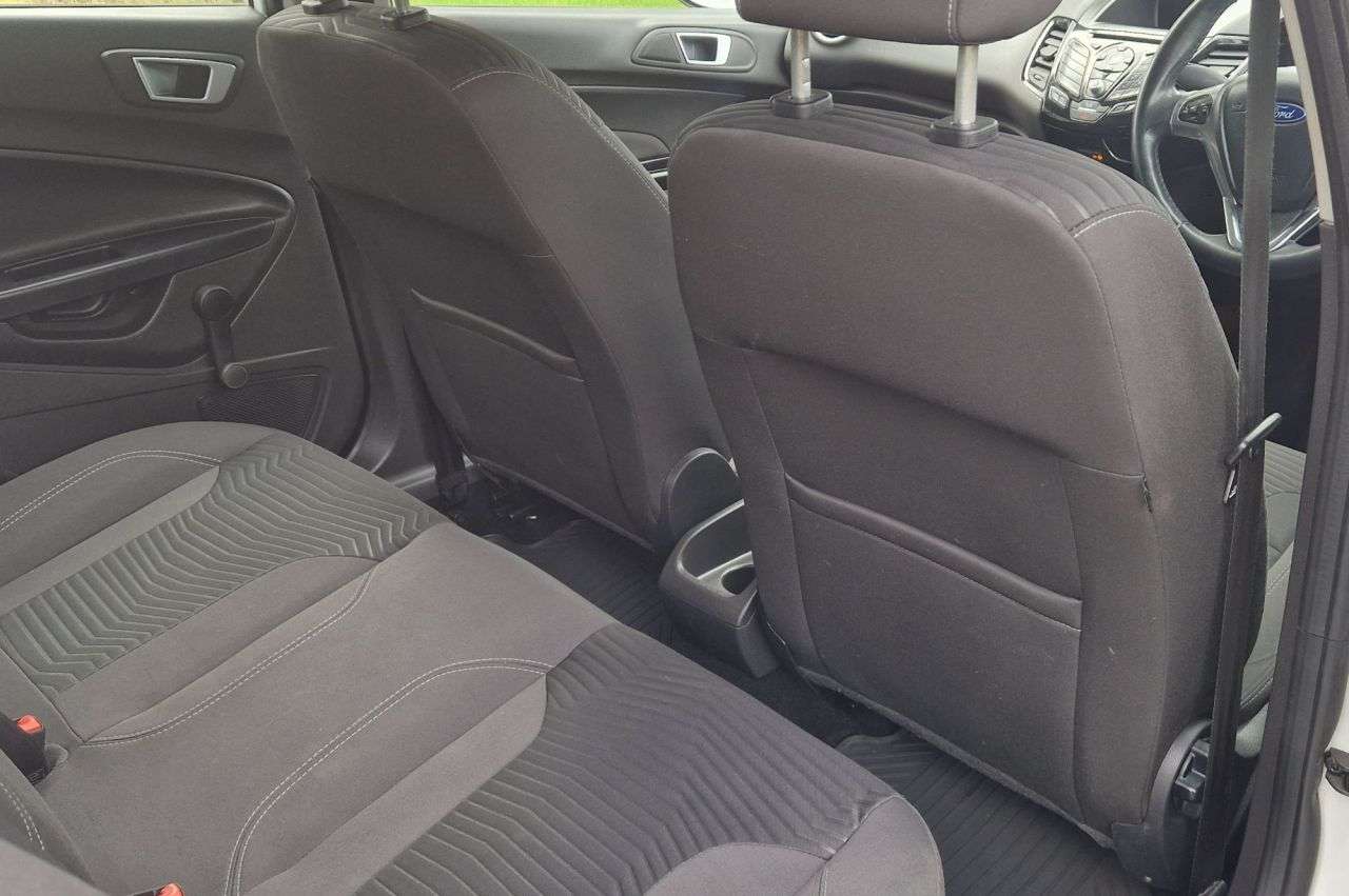 2015 FORD FIESTA 2015 FORD FIESTA