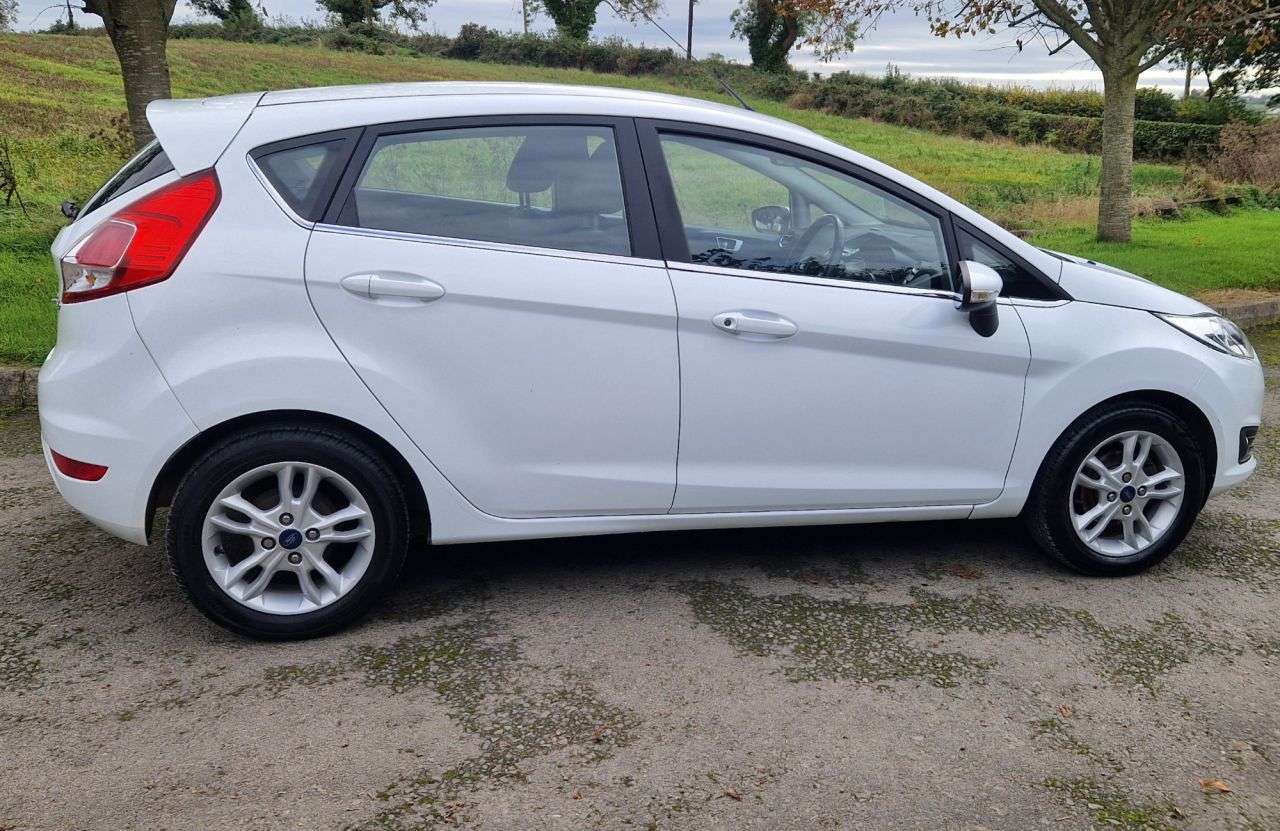 2015 FORD FIESTA 2015 FORD FIESTA