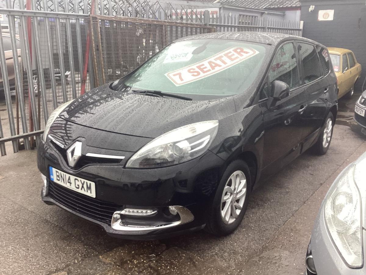 Check out this Renault Scenic 2014 Diesel Manual
