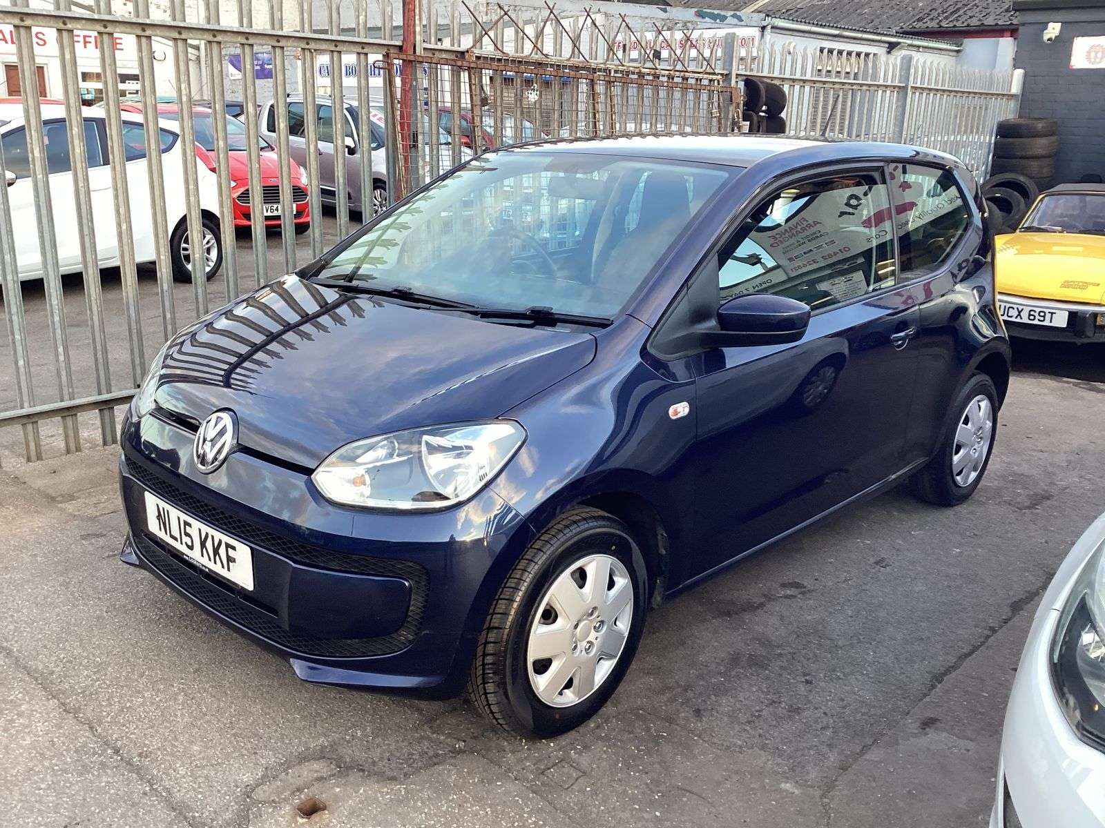 2015 VOLKSWAGEN UP! 2015 VOLKSWAGEN UP!