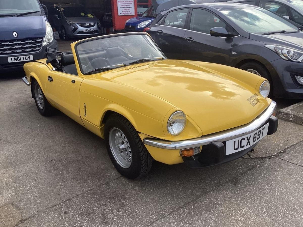 Check out this Triumph 1979 Petrol Manual