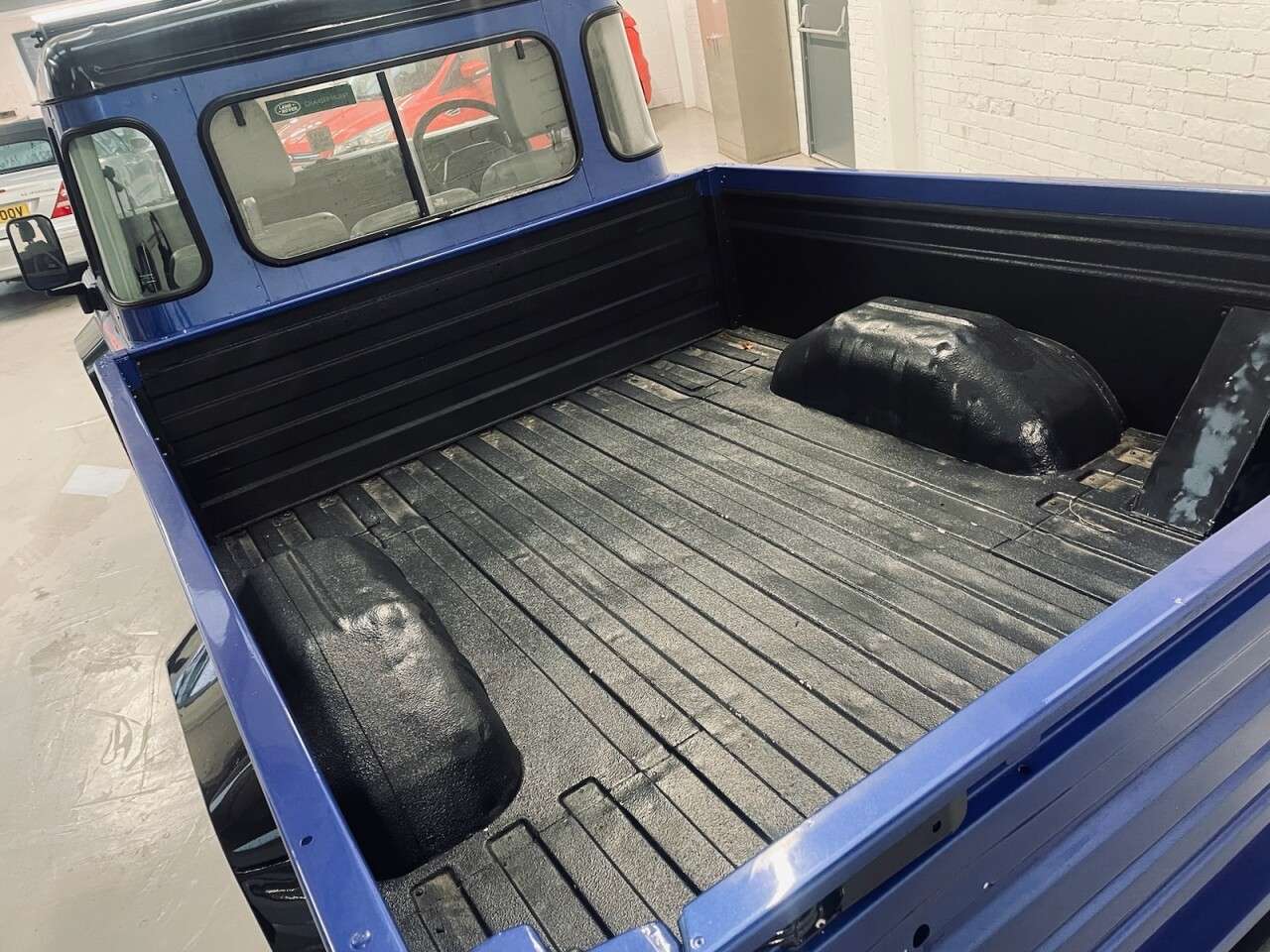 1998 LAND ROVER DEFENDER 110 1998 LAND ROVER DEFENDER 110