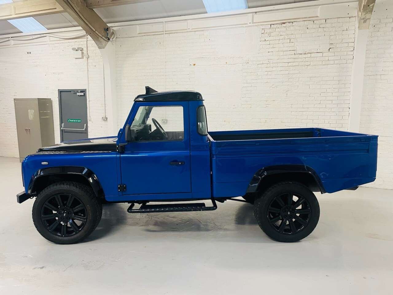 1998 LAND ROVER DEFENDER 110 1998 LAND ROVER DEFENDER 110