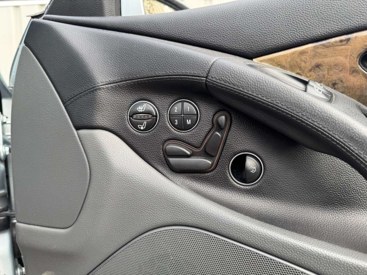 2005 MERCEDES-BENZ SL 2005 MERCEDES-BENZ SL