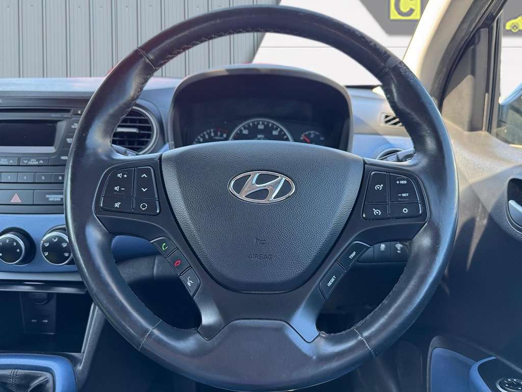 2016 HYUNDAI I10 2016 HYUNDAI I10