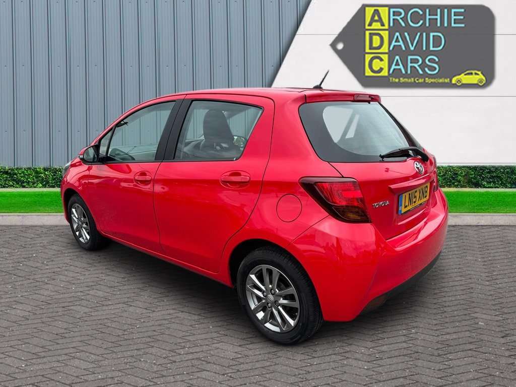 2015 TOYOTA YARIS 2015 TOYOTA YARIS