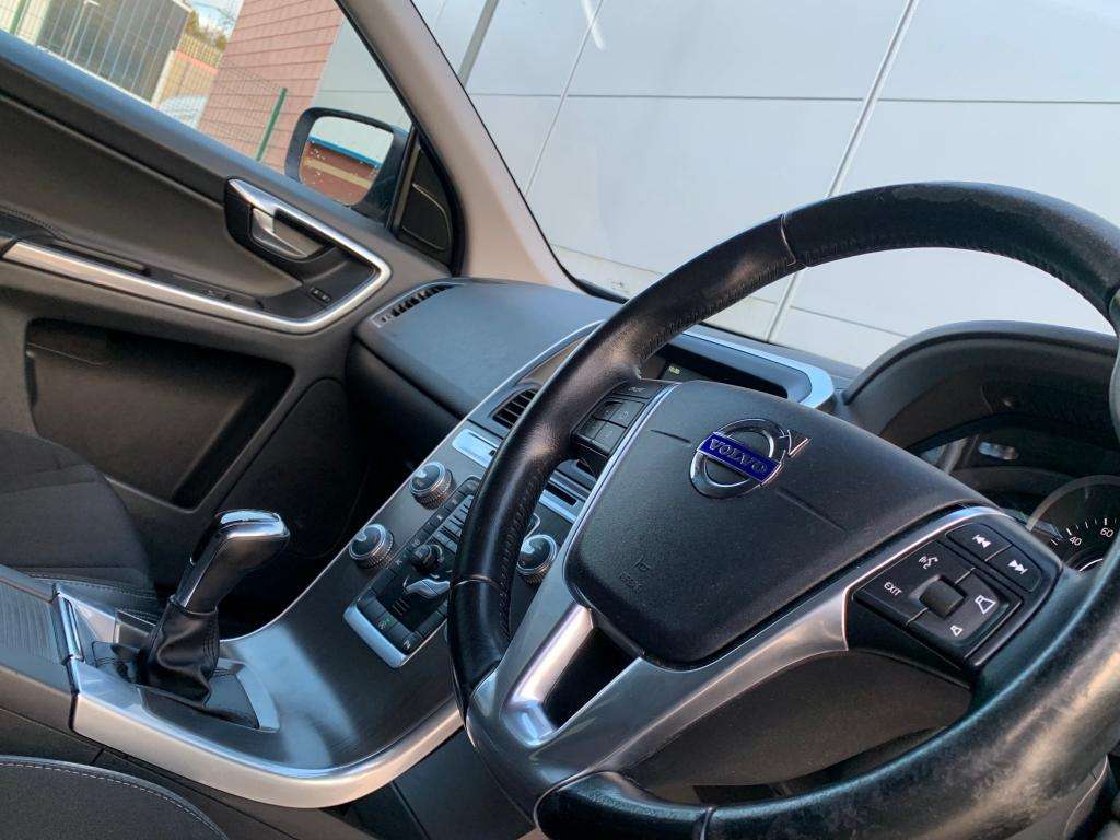 2016 VOLVO XC60 2016 VOLVO XC60