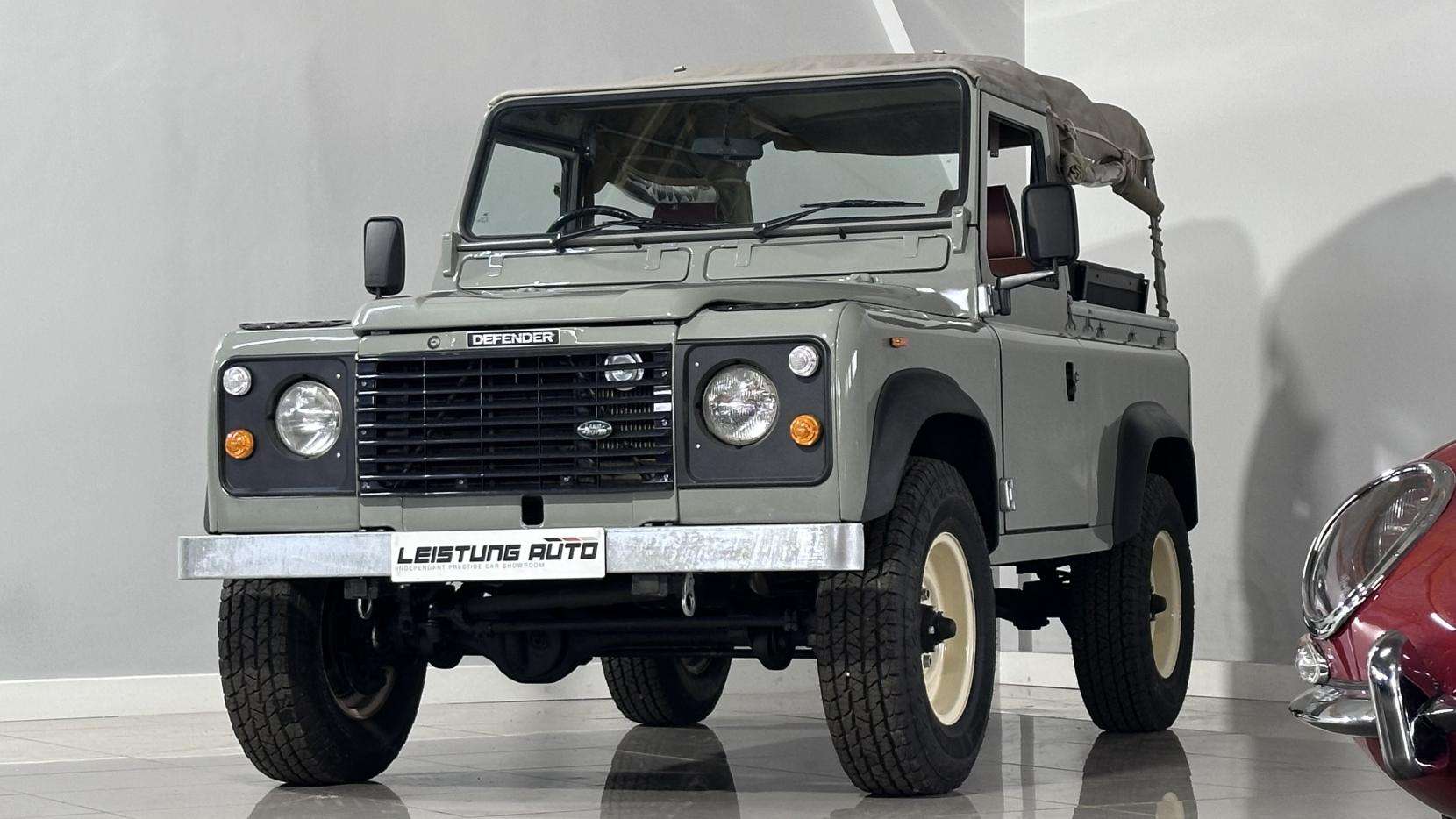 1986 LAND ROVER 127 1986 LAND ROVER 127