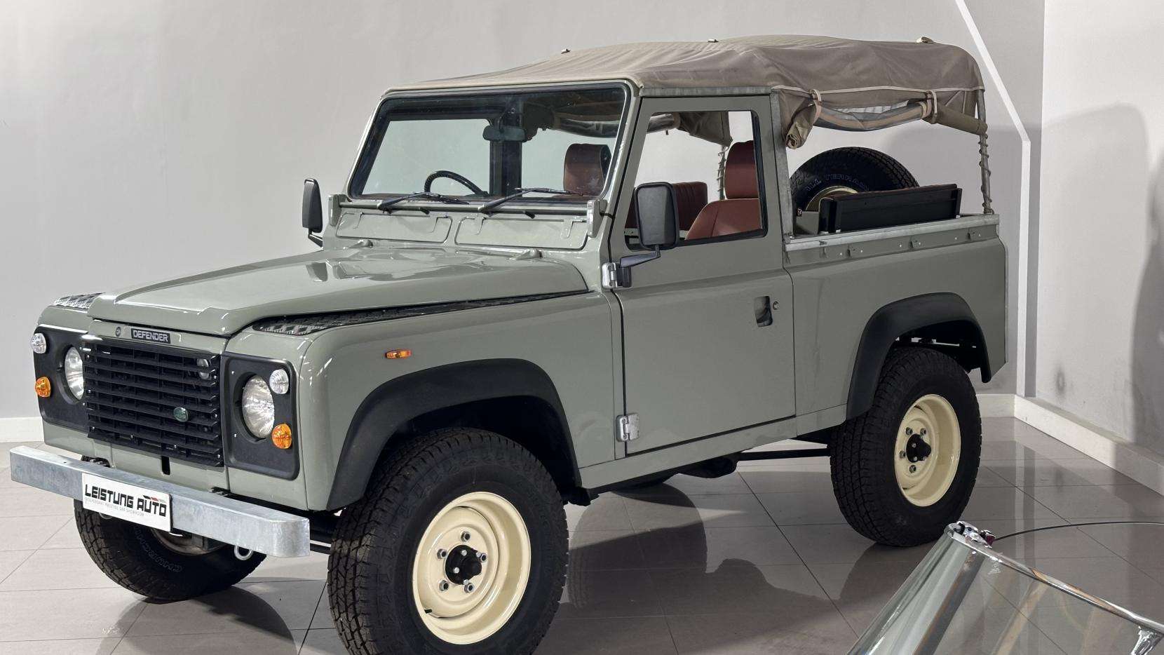 1986 LAND ROVER 127 1986 LAND ROVER 127