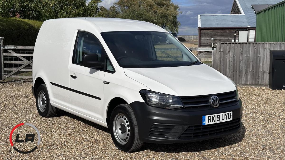 Check out this Volkswagen Caddy 2019 Diesel Manual