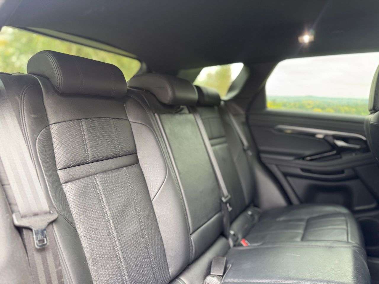 2019 LAND ROVER RANGE ROVER EVOQUE 2019 LAND ROVER RANGE ROVER EVOQUE