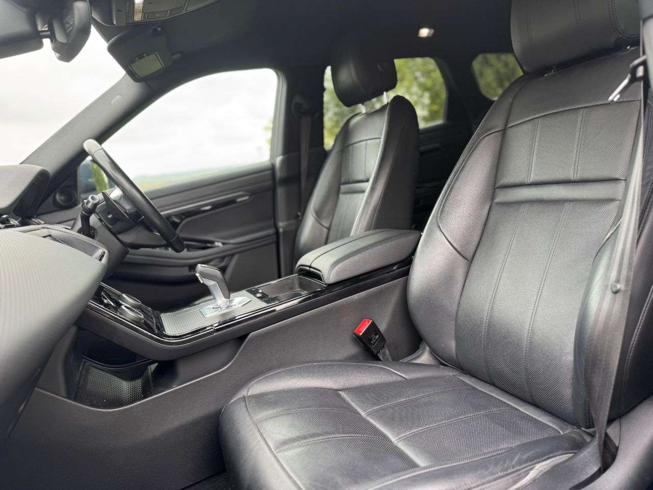 2019 LAND ROVER RANGE ROVER EVOQUE 2019 LAND ROVER RANGE ROVER EVOQUE