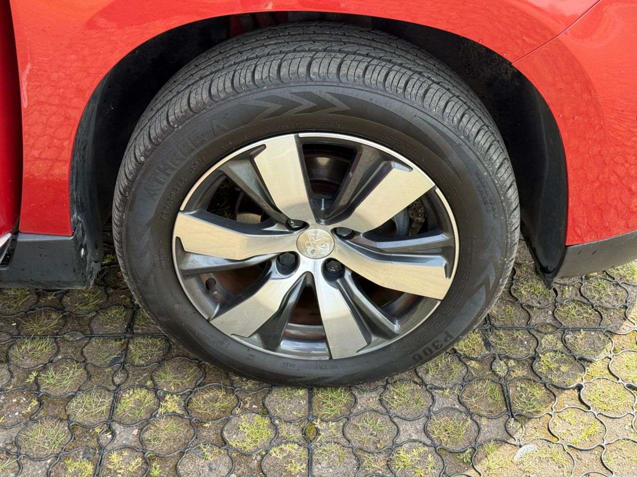 2016 PEUGEOT 2008 2016 PEUGEOT 2008