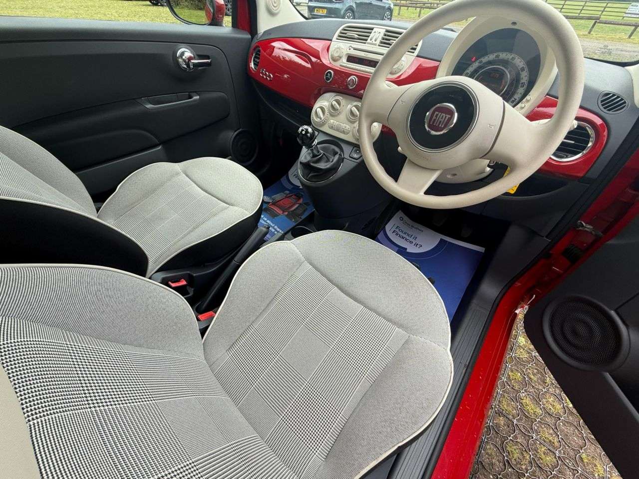 2015 FIAT 500 2015 FIAT 500