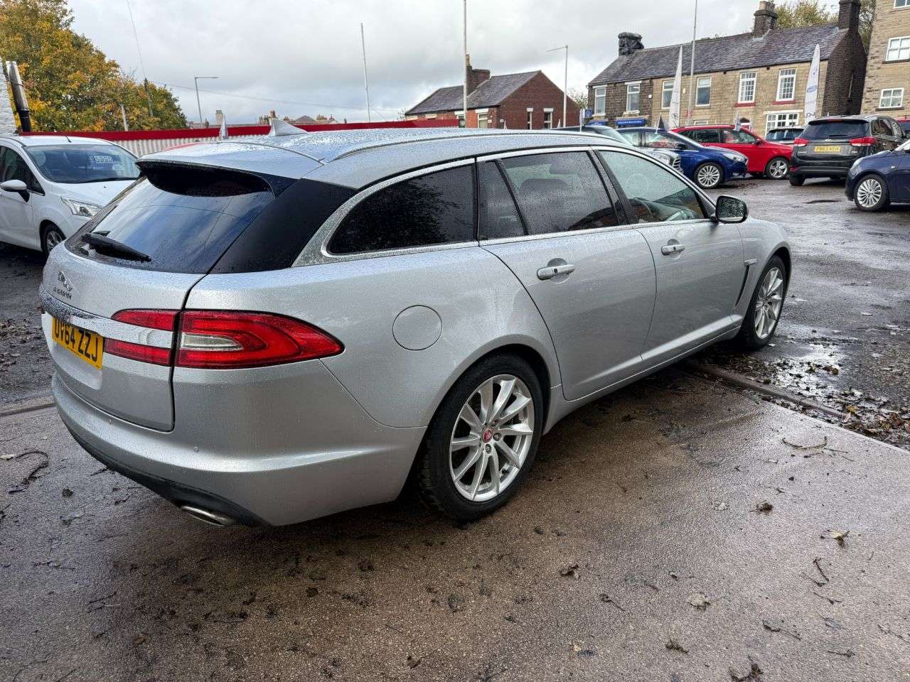 2014 JAGUAR XF 2014 JAGUAR XF