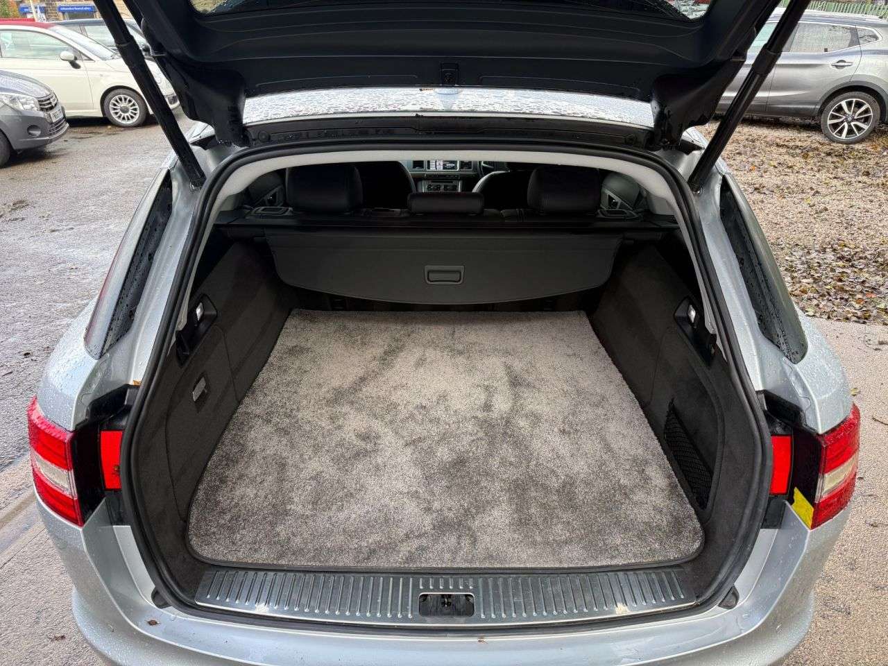 2014 JAGUAR XF 2014 JAGUAR XF