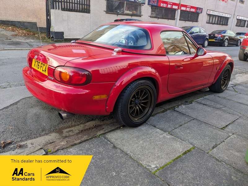 2001 MAZDA MX-5 2001 MAZDA MX-5