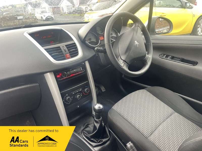 2010 PEUGEOT 207 2010 PEUGEOT 207