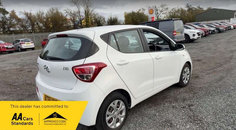 2016 HYUNDAI I10 2016 HYUNDAI I10