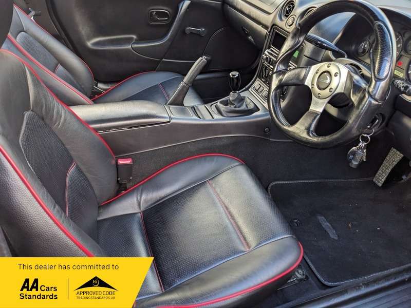 2001 MAZDA MX-5 2001 MAZDA MX-5