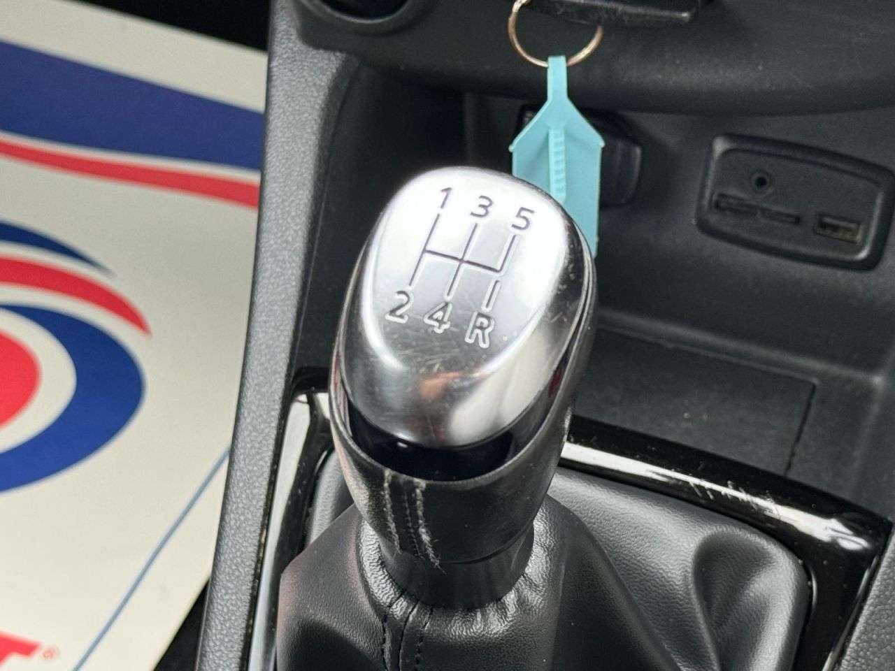 2017 RENAULT CLIO 2017 RENAULT CLIO