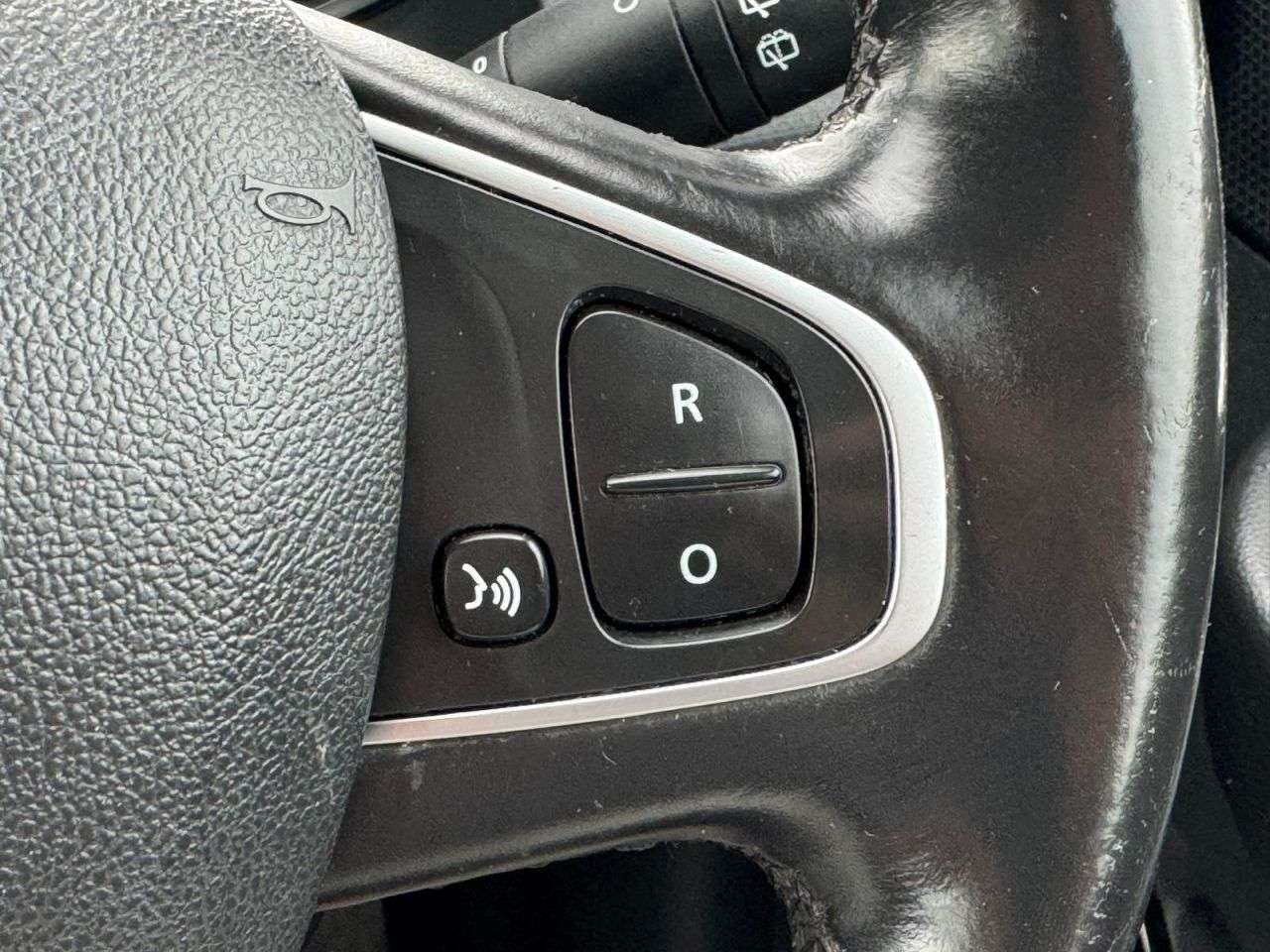 2017 RENAULT CLIO 2017 RENAULT CLIO