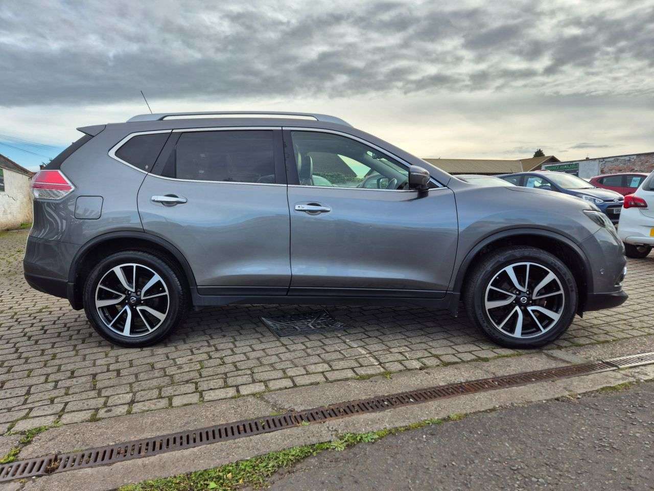 2014 NISSAN X-TRAIL 2014 NISSAN X-TRAIL