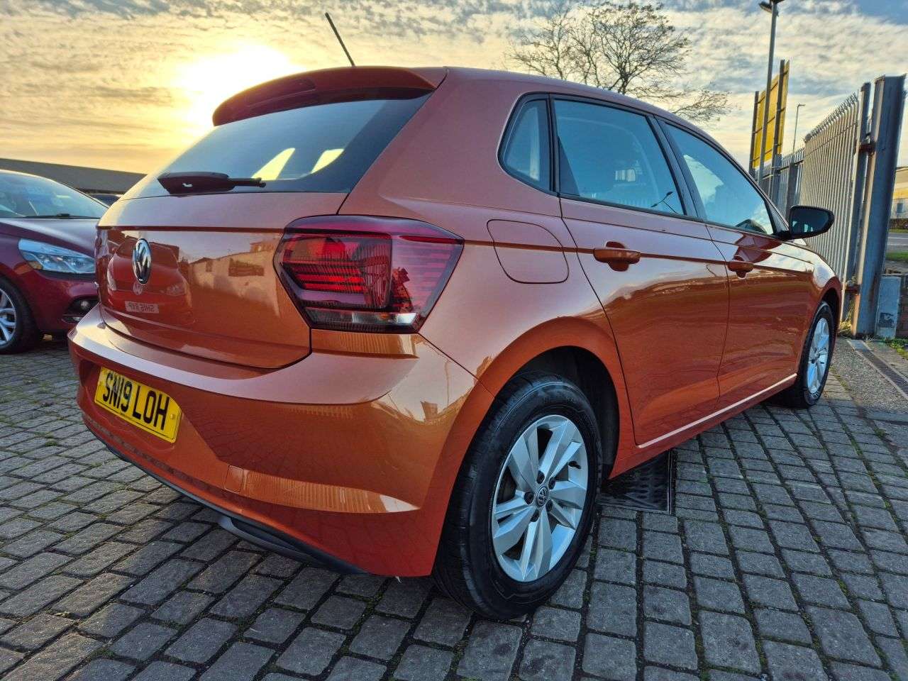 2019 VOLKSWAGEN POLO 2019 VOLKSWAGEN POLO